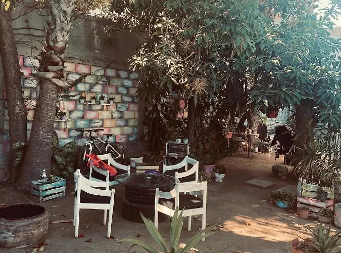 Homestay The Blue Flowers At Dici Coliving Housing *